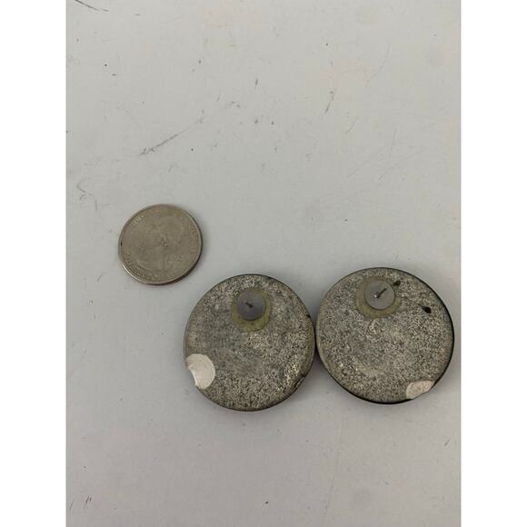 Vintage large stud earrings - Picture 3 of 3